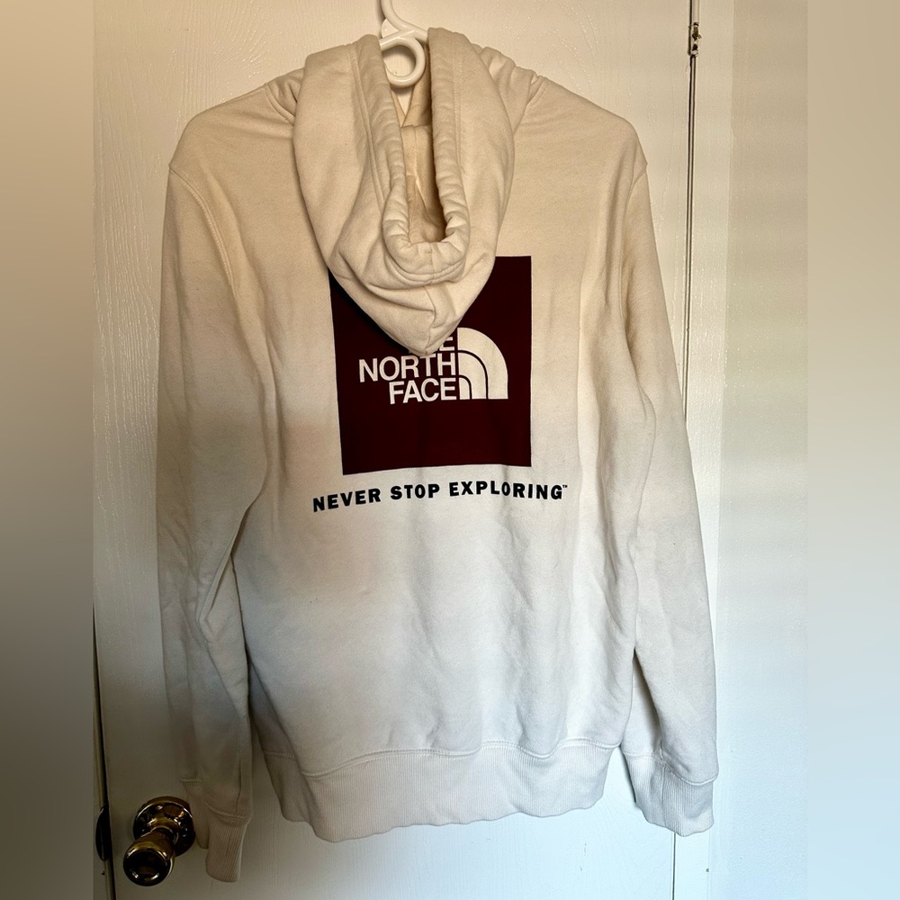 The North Face men’s hoodie small